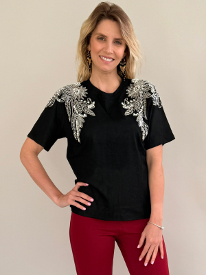 Polera algodón manga corta con piedras y brillos en hombros color negra